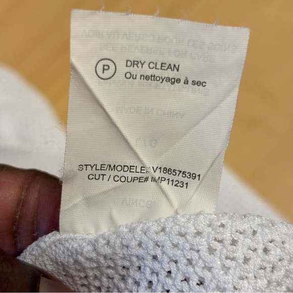 VINCE Mesh Knit Long Sleeve Crewneck Textured White Sweater size L - Picture 11 of 13